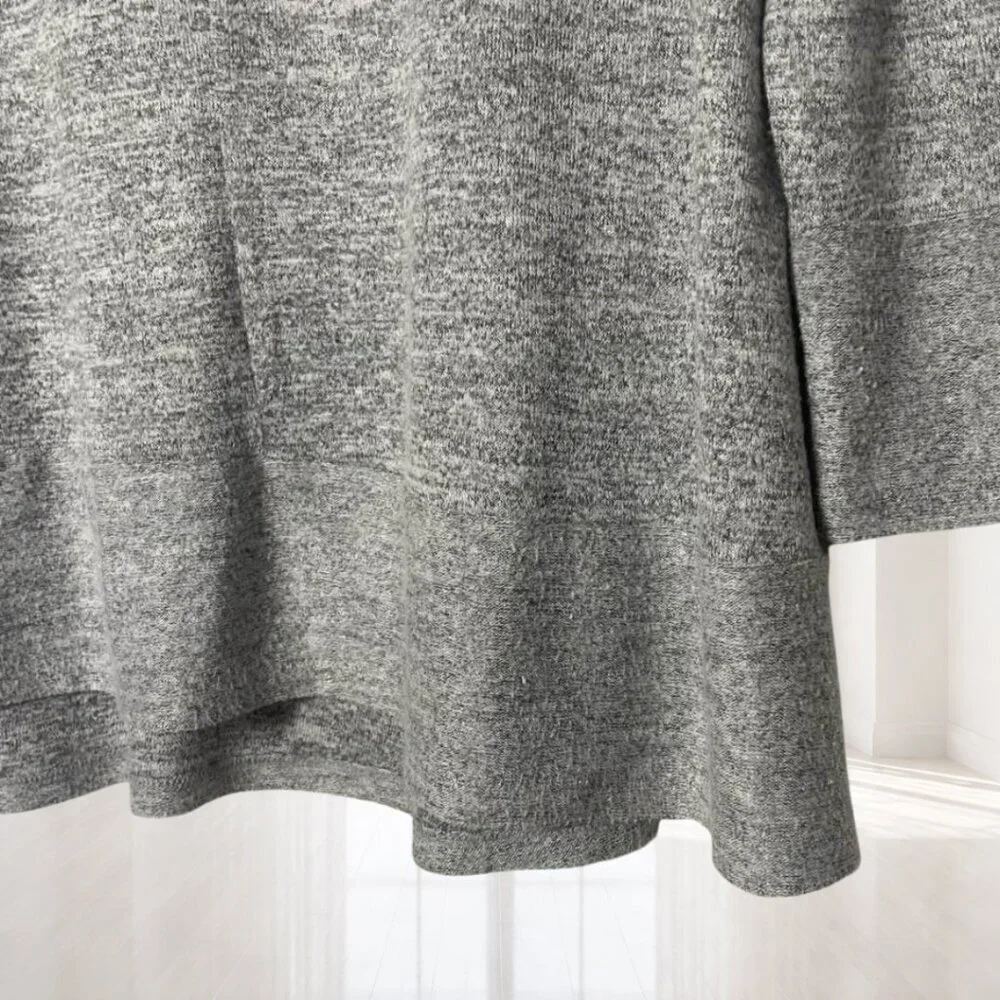 2 for $15 Sonoma Oversized Long Sleeve Tee Glacier Gray Medium Soft Grunge Tee